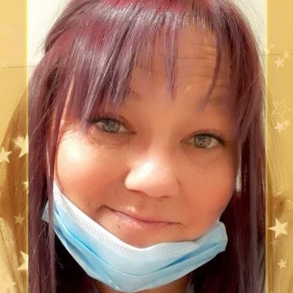 Meet your Posher, Tonya - Picture 1 of 1